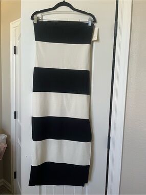 a new day Black and White Striped Midi Skirt Size S